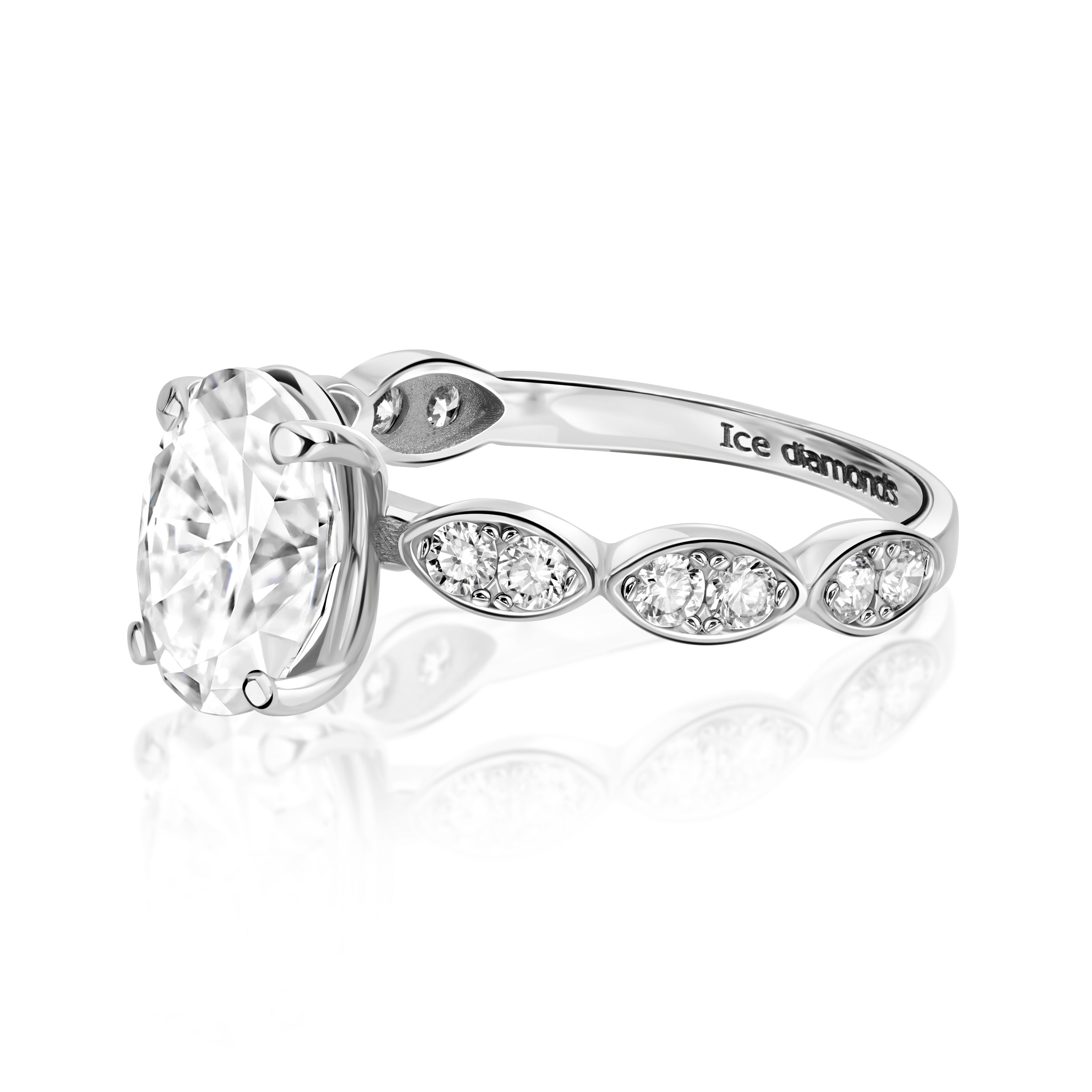 טבעת אובל 2 קראט